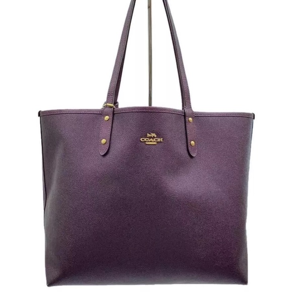 Is Purple Your Passion?? This REVERSIBLE COACH Tote Bag Belongs In Your Closet - Picture 1 of 5